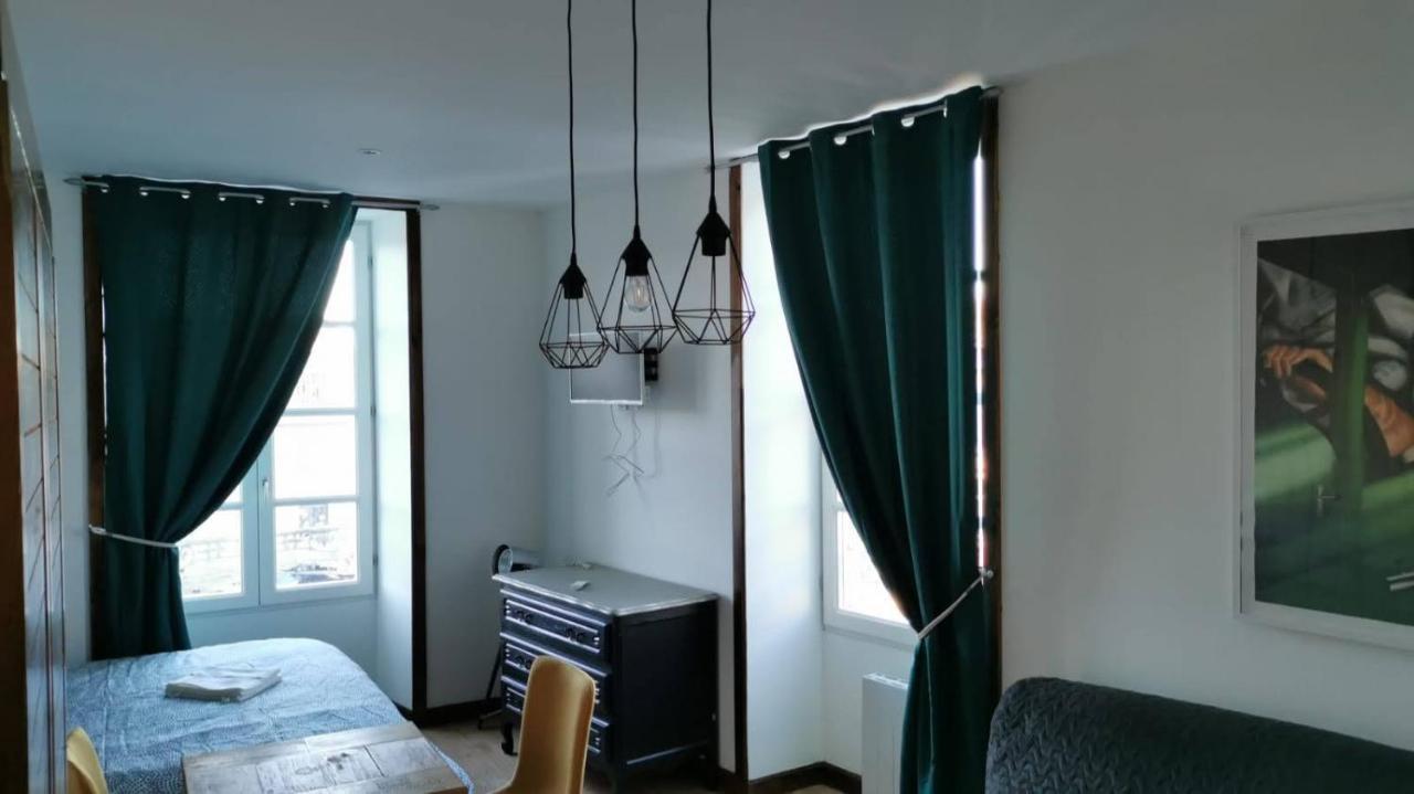 Centre Confolens Studios Renoves Екстер'єр фото