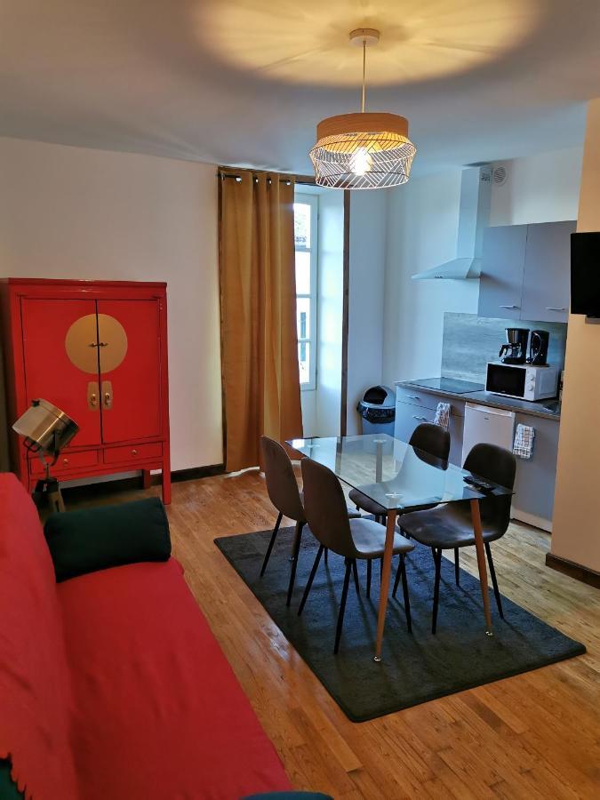Centre Confolens Studios Renoves Екстер'єр фото